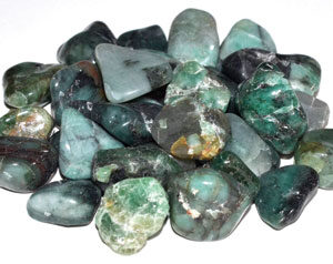 1 lb Emerald tumbled chips 6-9mm