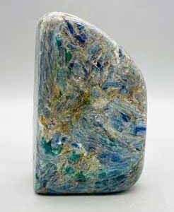 .4-.7# Kyanite free shape