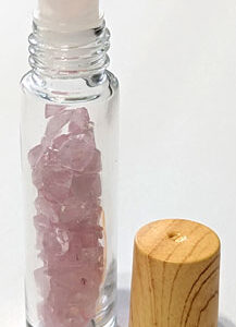 Rose quartz in roller bottle 10ml