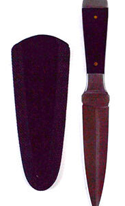6 1/2" Horn Bosom athame