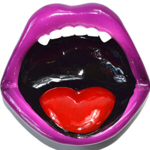 3" Vampire Lips Holder